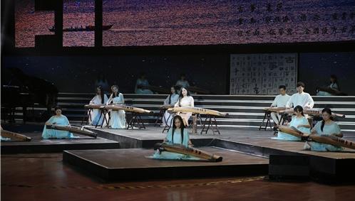 “袁莎从艺三十周年，向传承致敬古筝音乐会”成功举办!